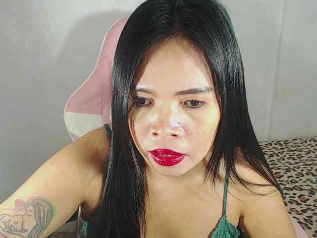 PinaySweetMommyxx webcam