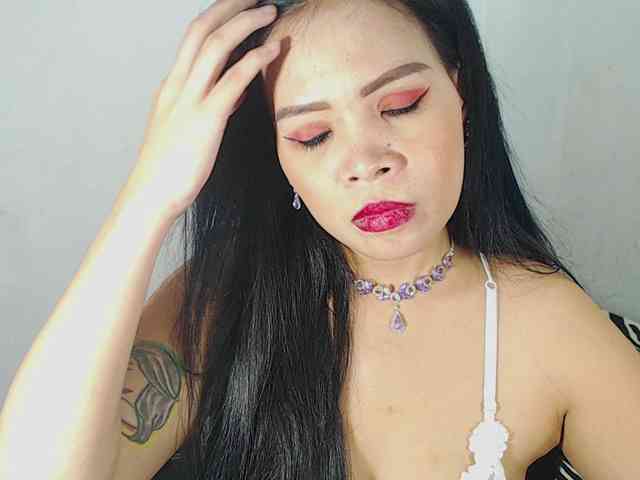 PinaySweetMommyxx webcam