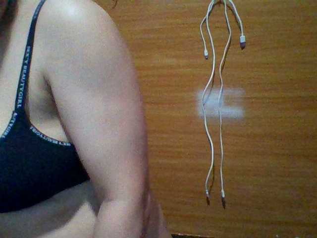 JangHi-22's BongaCams show and profile