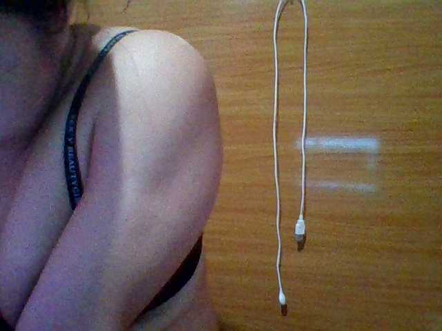 JangHi-22's BongaCams show and profile