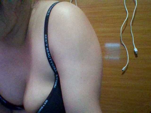 JangHi-22 Live Cam on BongaCams