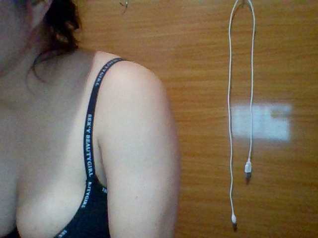 JangHi-22's BongaCams show and profile