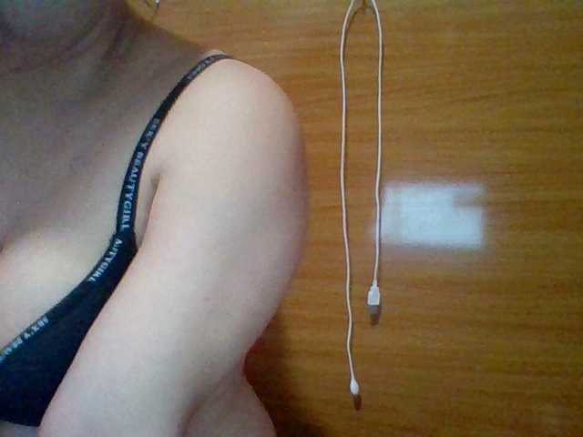 JangHi-22's BongaCams show and profile