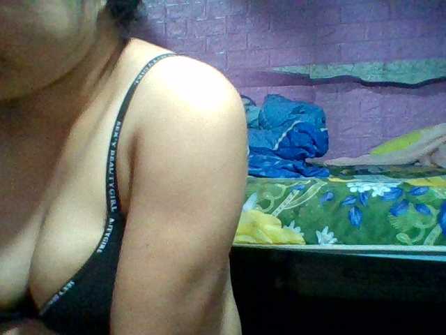 JangHi-22's BongaCams show and profile