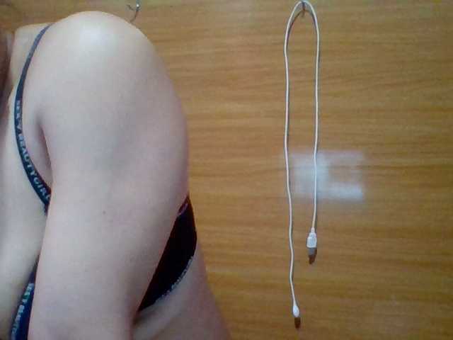 JangHi-22's BongaCams show and profile