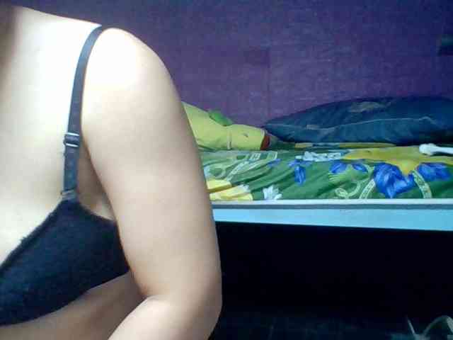 JangHi-22 Live Webcam on BongaCams