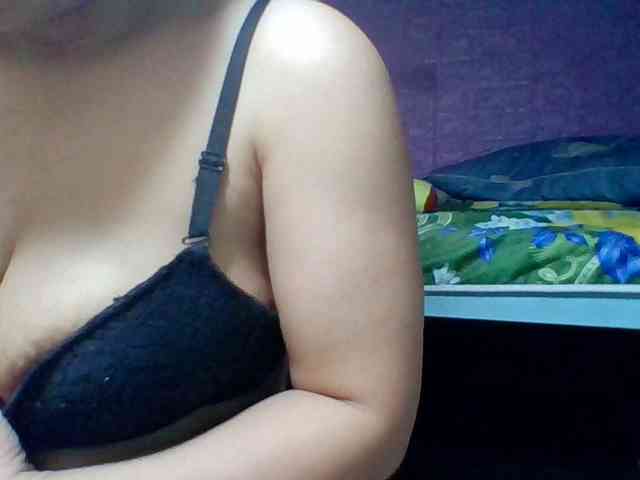 JangHi-22 Live Webcam on BongaCams