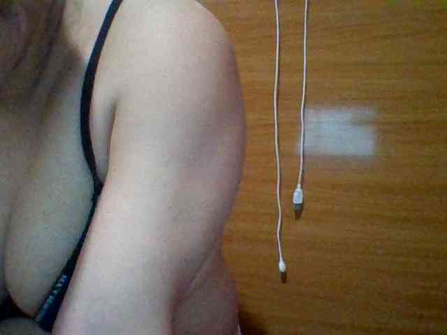 JangHi-22 Live Webcam on BongaCams