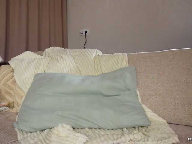 AuroraAngel's BongaCams show and profile