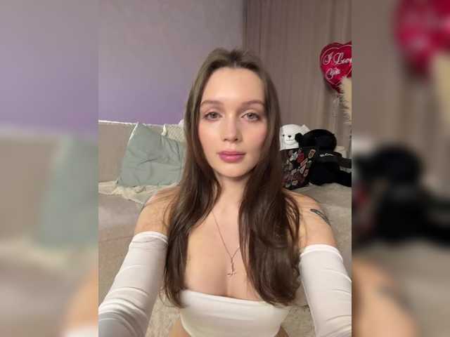 AuroraAngel's BongaCams show and profile