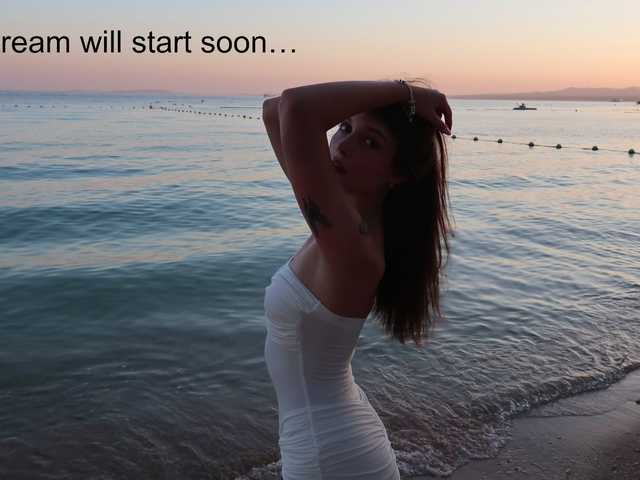 AuroraAngel's BongaCams show and profile