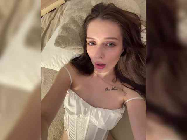 AnyaAngel webcam