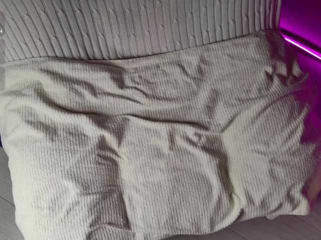 SalutChristine from BongaCams is Freechat