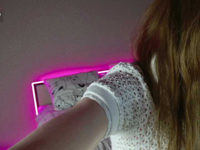 SalutChristine's BongaCams show and profile