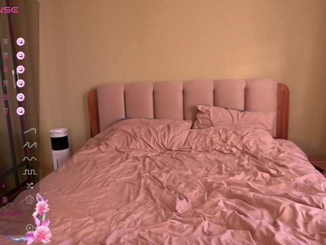 TeonaRose's BongaCams show and profile