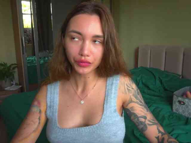 TeonaRose webcam