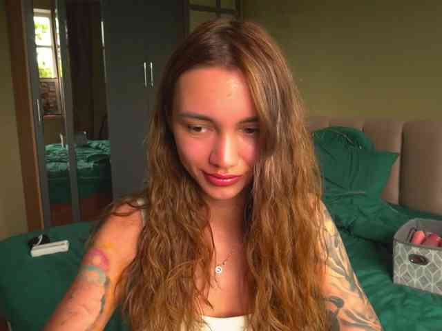 TeonaRose webcam