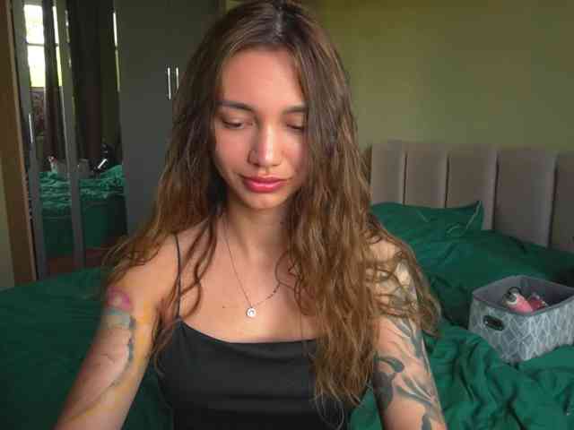 TeonaRose webcam