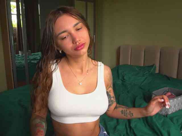 TeonaRose webcam