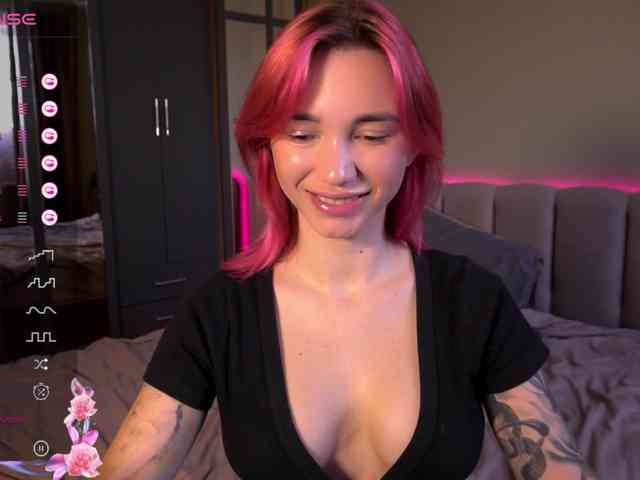 TeonaRose webcam