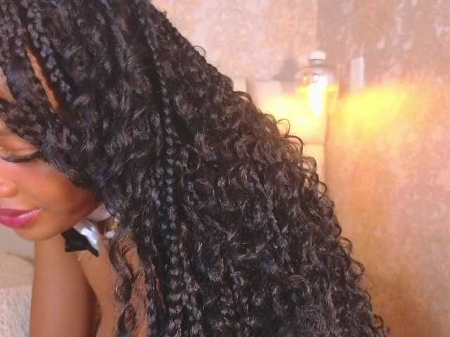 CrystalBrooke3x's BongaCams show and profile