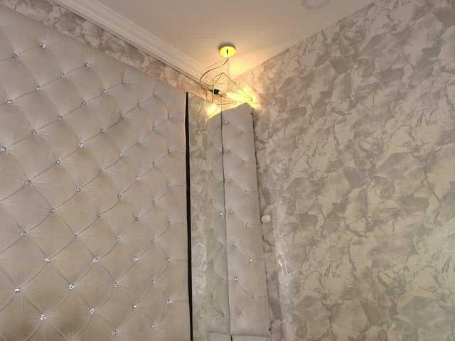 CrystalBrooke3x's BongaCams show and profile