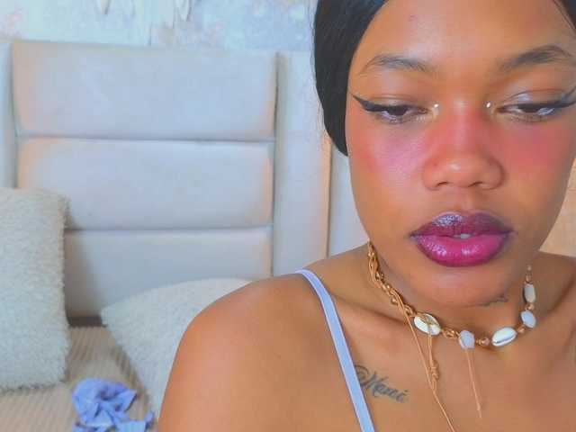 CrystalBrooke3x webcam