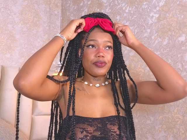 CrystalBrooke3x's BongaCams show and profile