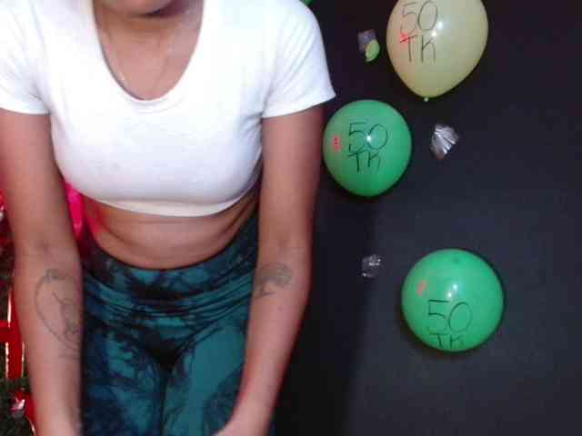 CrystalBrooke3x CrystalBrooke3x