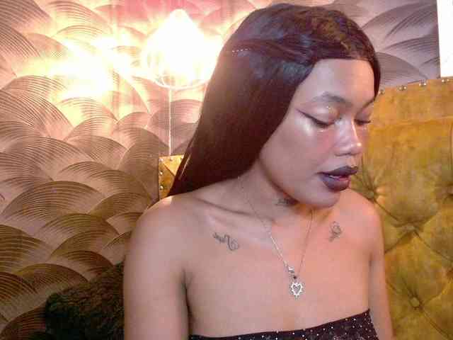 CrystalBrooke3x webcam