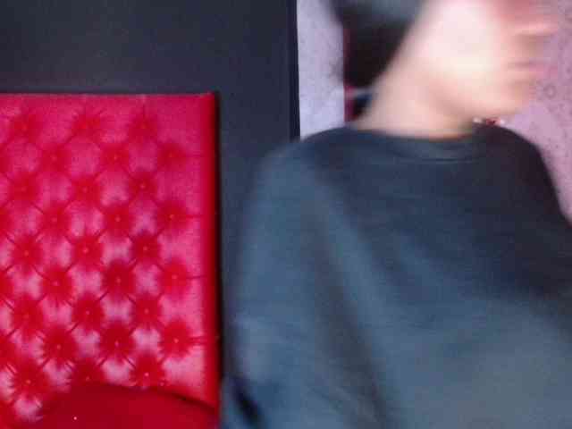 CrystalBrooke3x webcam