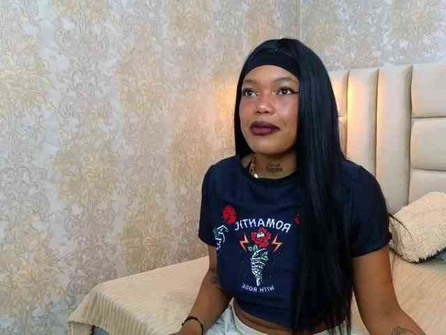 CrystalBrooke3x webcam