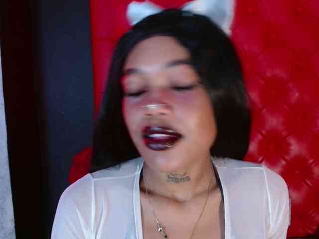 CrystalBrooke3x webcam