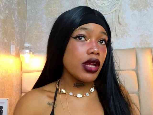 CrystalBrooke3x webcam