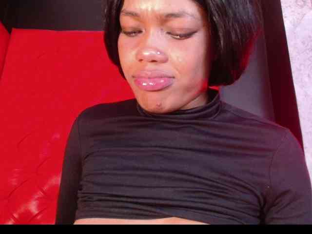 CrystalBrooke3x webcam