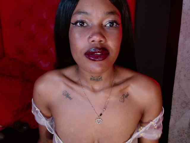 CrystalBrooke3x CrystalBrooke3x