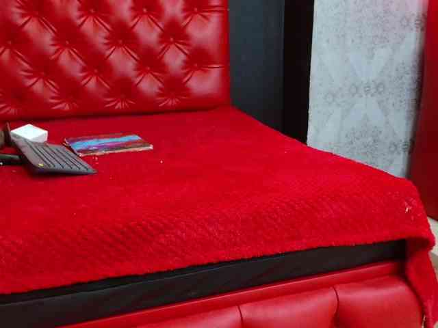 CrystalBrooke3x CrystalBrooke3x