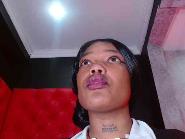 CrystalBrooke3x webcam