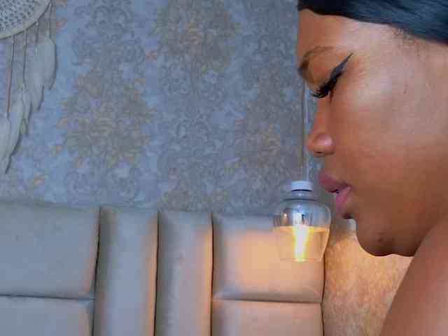 CrystalBrooke3x webcam