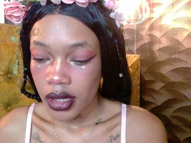 CrystalBrooke3x