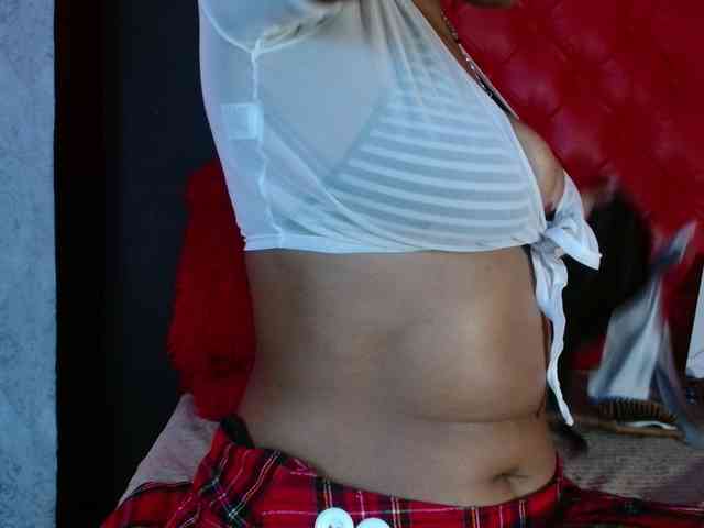 CrystalBrooke3x webcam