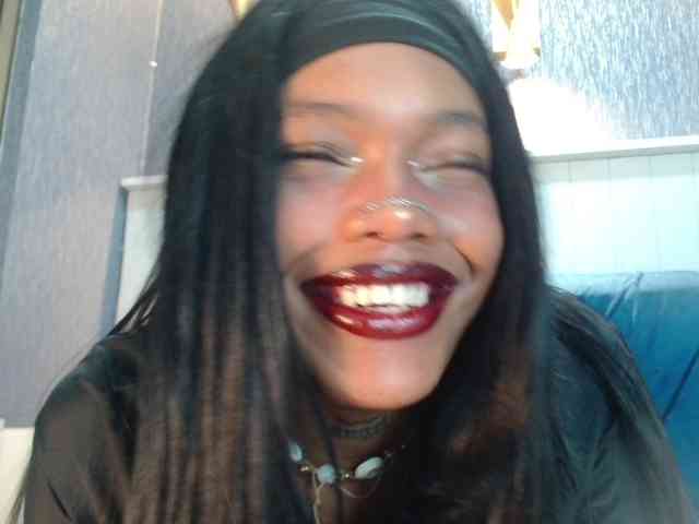 CrystalBrooke3x webcam