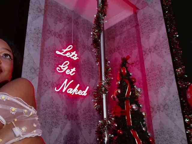 CrystalBrooke3x webcam