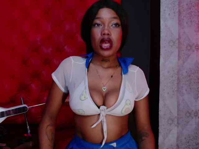 CrystalBrooke3x webcam