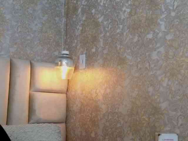 CrystalBrooke3x CrystalBrooke3x