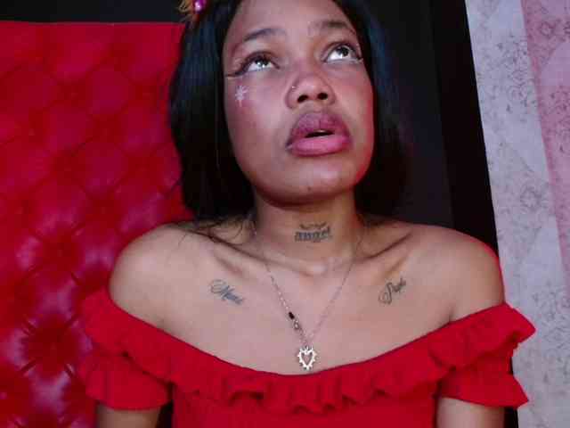 CrystalBrooke3x CrystalBrooke3x