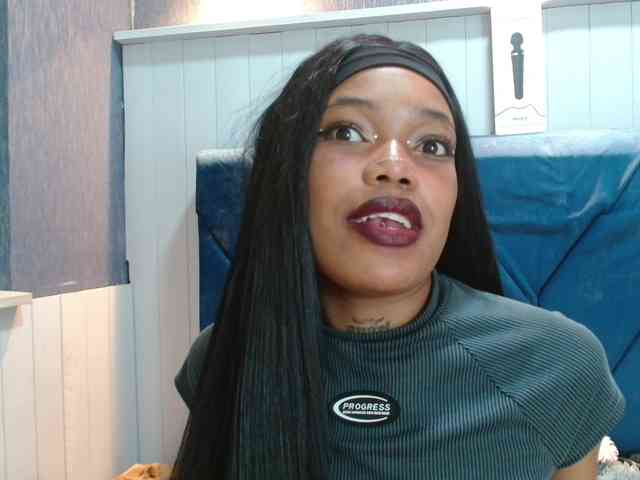 CrystalBrooke3x webcam