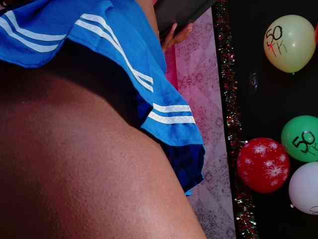 CrystalBrooke3x webcam