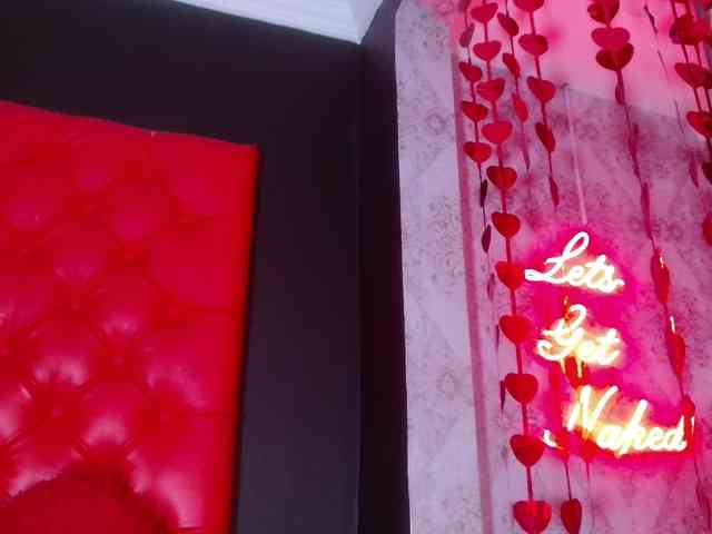 CrystalBrooke3x webcam