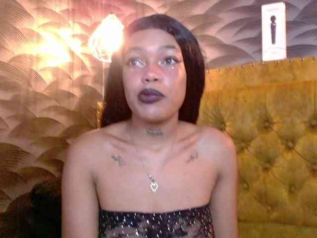 CrystalBrooke3x webcam